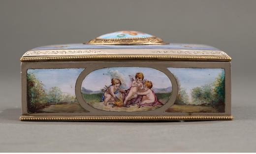 独角鹿西洋古董 1900年代瑞士出品洛可可风格珐琅彩绘「缪斯与小天使」主题纯银镀金精雕鸣鸟音乐盒 商品图5