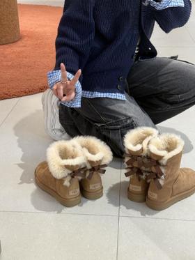 【只可换码 不退货】Ugg后带蝴蝶结雪地靴（XR）
