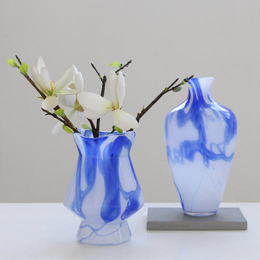 碧轩厂家直销蓝色肌理新中式复古艺术玻璃花瓶氛围感台面鲜花花瓶 商品图2