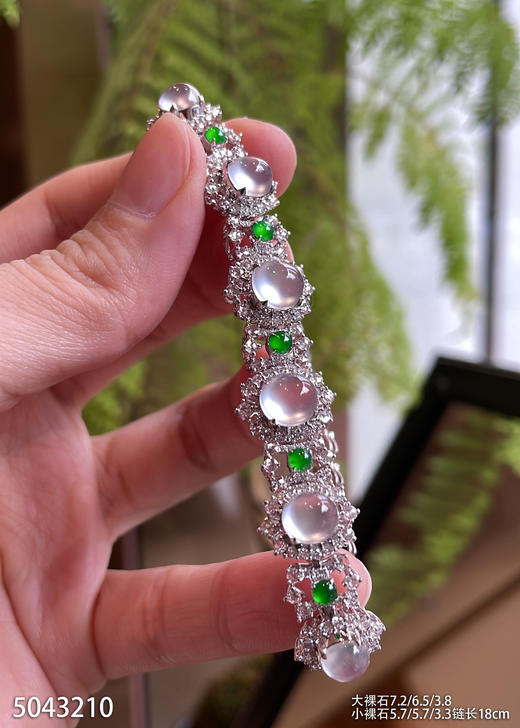5043210，蛋面手链。具体价格微信咨询 商品图0