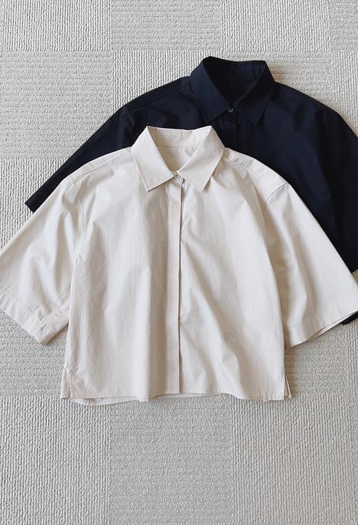 1012-4 紧急‼️清仓 纯圆正 中性气质款 tote 府绸棉 女士宽松五分袖衬衫 商品图6