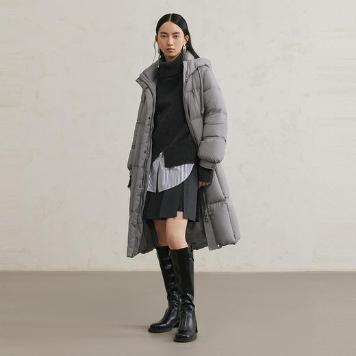 NEELLY纳俪商场同款冬季新款连帽长款90%白鸭绒保暖简约羽绒服女N25104L04408 商品图2