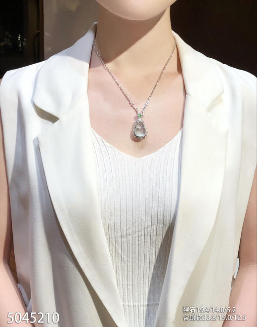 5045210，葫芦吊坠。具体价格微信咨询 商品图4