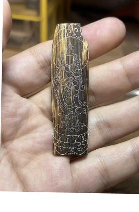  奇楠雕刻：毫米间的减法艺术​