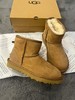 【只可换码 不退货】UGG直筒平口经典短筒雪地靴（XR） 商品缩略图0