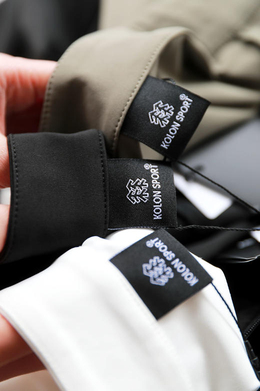 半拉链长袖tee，出口首尔。胸口小标户外正肩透气长袖上衣C101160 商品图1