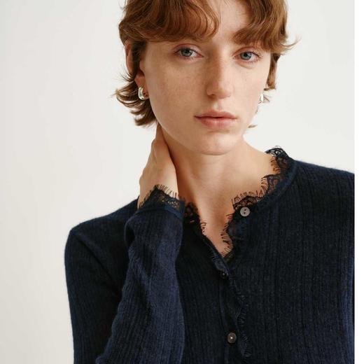 N°28 2025 秋季新款时尚设计师女士毛衫开衫长袖上衣895382M011-12.14直播 商品图3