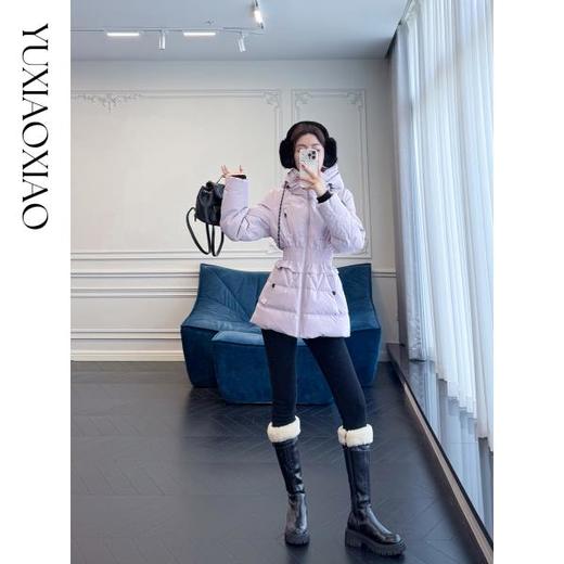 余潇潇【滑雪总动员】时尚百搭三防正肩90白鹅绒立领显瘦收腰羽绒服 商品图3