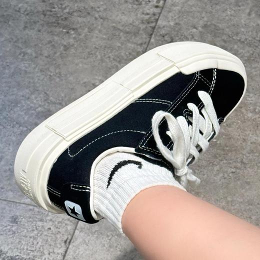 【云粉节】【8.5折】7楼CONVERSE匡威 黑色厚底增高UU鞋A17682C 吊牌价499惊爆价424 商品图1