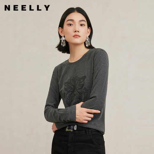 NEELLY纳俪商场同款冬季新款圆领打底长袖T恤女正肩显瘦内搭上衣N25104T04505 商品图0