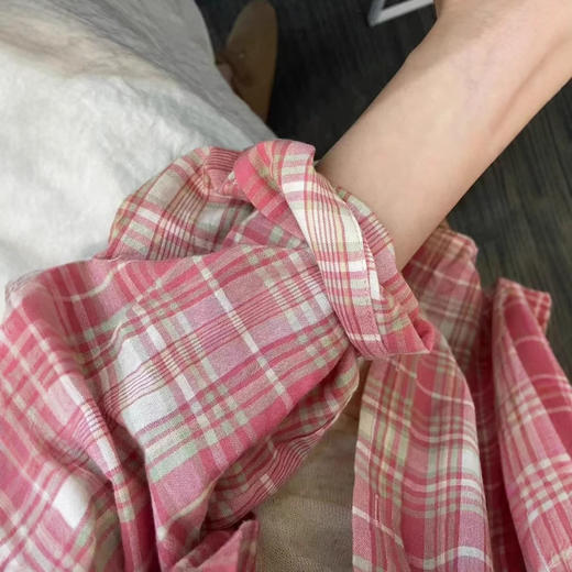 新品上市法式粉色格子长袖衬衫外套女春秋2025衬衣高级感上衣内搭外穿慵懒风衬衫 商品图2