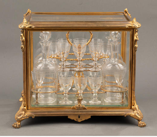 独角鹿西洋古董 19世纪法国巴卡拉出品铜鎏金装饰水晶利口酒箱及酒具套件 商品图0