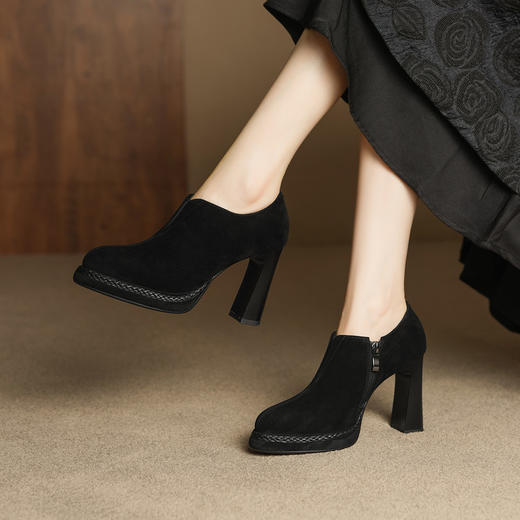 【预售5天】头层牛皮粗跟深口单鞋，简约通勤高跟小皮鞋RLJR&D457 商品图4