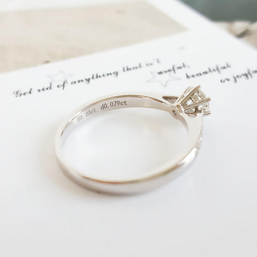 【天然正品】AU750白金经典简约六爪款0.30克拉钻石戒指210925TJ33 现售价：4280 商品图9