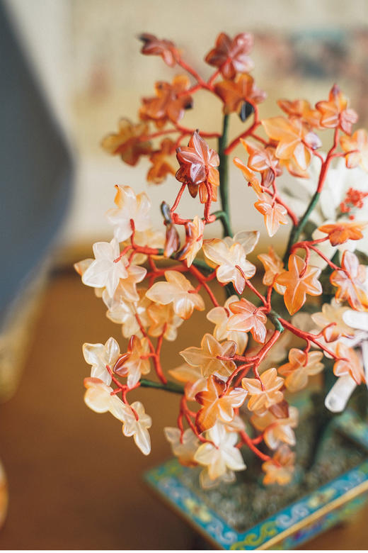 【已售】独角鹿西洋古董 20世纪中国创汇时期出品宝相花纹样景泰蓝盆装饰「安居乐业」秋枫雅菊像生盆景 生盆景一对 商品图2