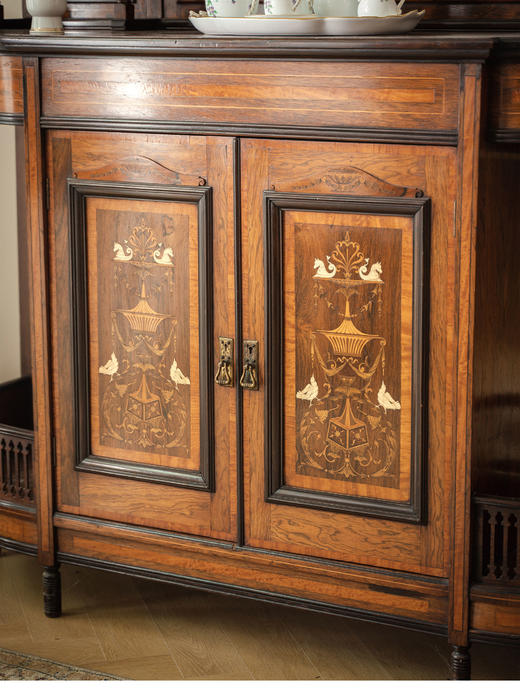 【已售】独角鹿西洋古董 1890年代英国工坊出品新古典主义风格纹饰细木镶嵌带镜大型餐边柜 商品图4