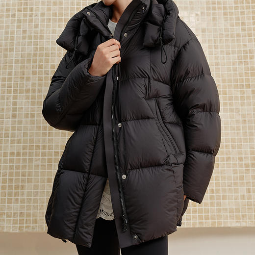 NEELLY纳俪商场同款冬季新款宽松直筒羽绒服女白鸭绒法式保暖外套N25102L01045 商品图2