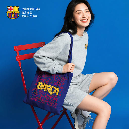【官方正版】巴塞罗那俱乐部｜巴萨CAT涂鸦帆布包球迷周边背包 商品图0