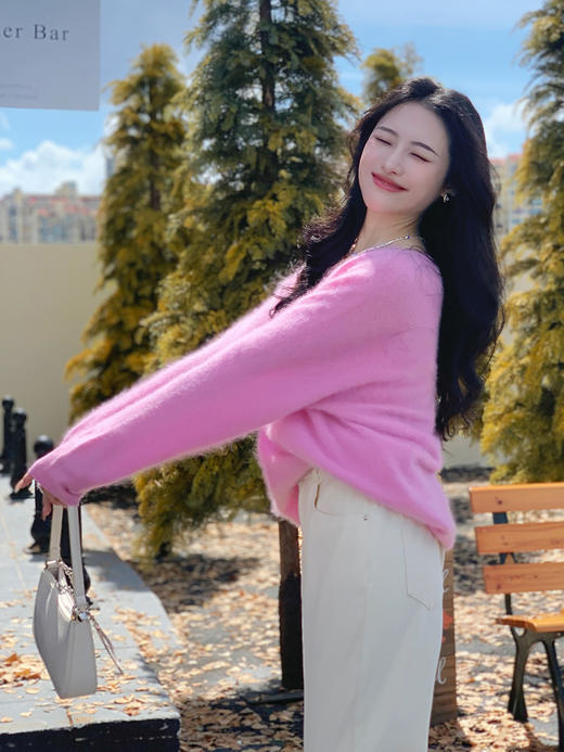 【百图lulu定制】【暖阳羊绒衫】温暖 细腻 有绒感 一线成衣 V领长袖羊绒衫 商品图8