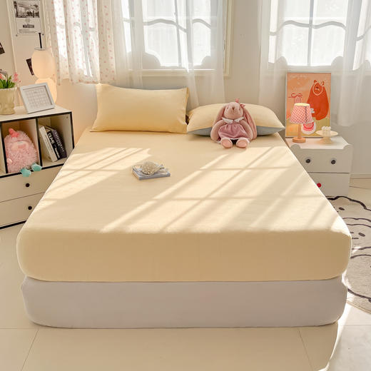 暖意绒绒☀️【京帝 A类加厚纯色牛奶绒床笠】8色可选 高克重面料 一触持久保暖 质感丰盈细腻 不易掉毛起球 抗静电处理 加高围布处理 适用多种床型 360°全包裹 商品图3