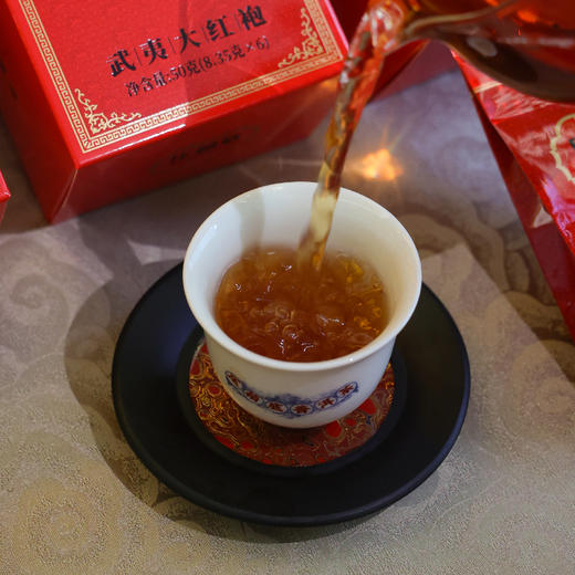 压箱底贵客茶 武夷大红袍 武夷岩茶茶叶 礼盒装150克/18泡 商品图5