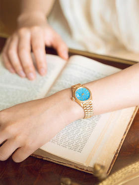 【已售】独角鹿西洋古董 20世纪瑞士钟表品牌出品18K黄金表链蓝珊瑚表盘蚝式恒动腕表