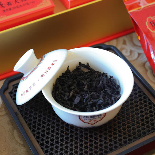 压箱底贵客茶 武夷大红袍 武夷岩茶茶叶 礼盒装150克/18泡 商品图4