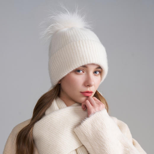 卡蒙羊绒秋冬帽子防风针织帽女2025新款登山防寒红色毛线帽护耳帽KM-9577 商品图4