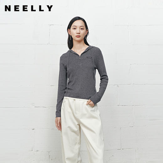 NEELLY纳俪商场同款冬季新款时尚简约针织衫女亲肤休闲连帽上衣N25101A01008 商品图0