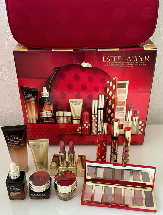 美国🇺🇸直邮特价950元🉐包税包邮到手了🔥大家最期待的雅诗兰黛大礼包来啦，2025圣诞大礼包 商品图6