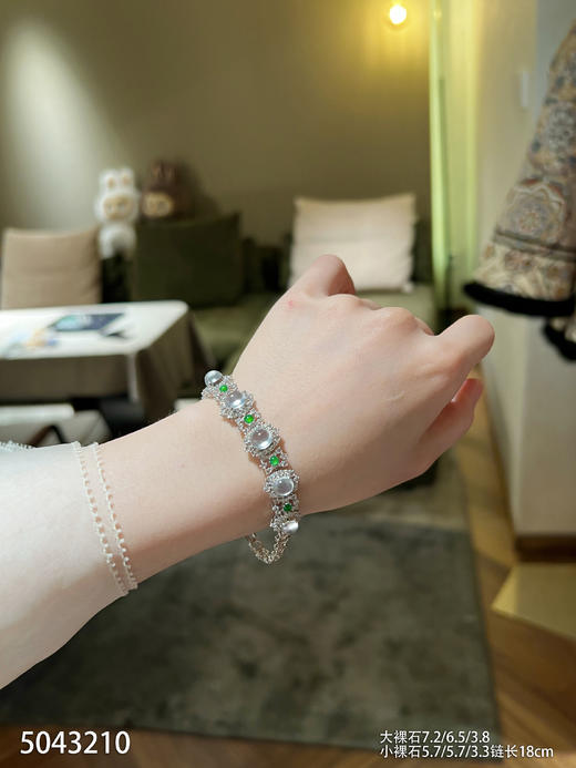 5043210，蛋面手链。具体价格微信咨询 商品图5