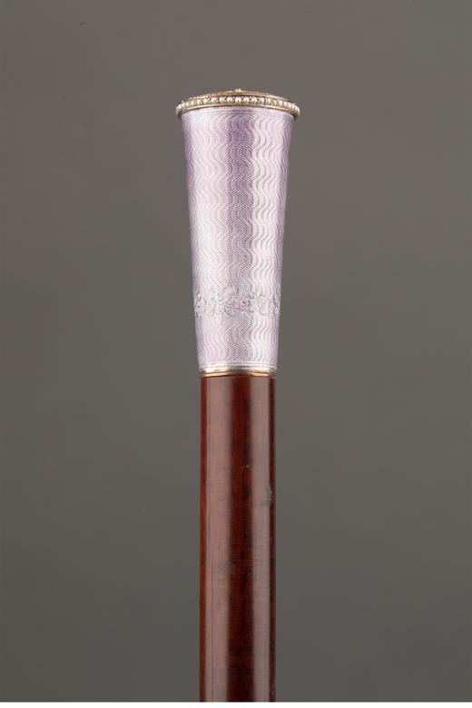 独角鹿西洋古董 1880-1910年代英国维多利亚时代出品花卉主题多色金镂雕天然海水珍珠及玑镂珐琅装饰硬木手杖 商品图0