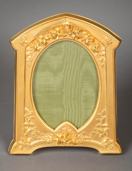 独角鹿西洋古董 19世纪末法国出品玫瑰主题铜鎏金装饰相框一对 商品图1