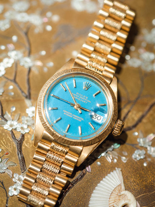 【已售】独角鹿西洋古董 20世纪瑞士钟表品牌出品18K黄金表链蓝珊瑚表盘蚝式恒动腕表 商品图1