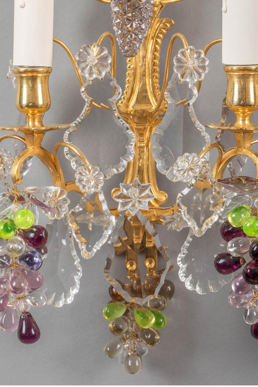 独角鹿西洋古董 1850-1870年代法国拿破仑三世时期出品铜鎏金精雕镶嵌「葡萄」主题水晶吊坠双枝壁灯一对 商品图2