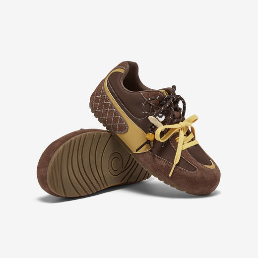 【云粉节】 BF楼百思图2026春季新款厚底内增高德训鞋女运动休闲鞋A6621AM6吊牌价799.现价499 商品图4