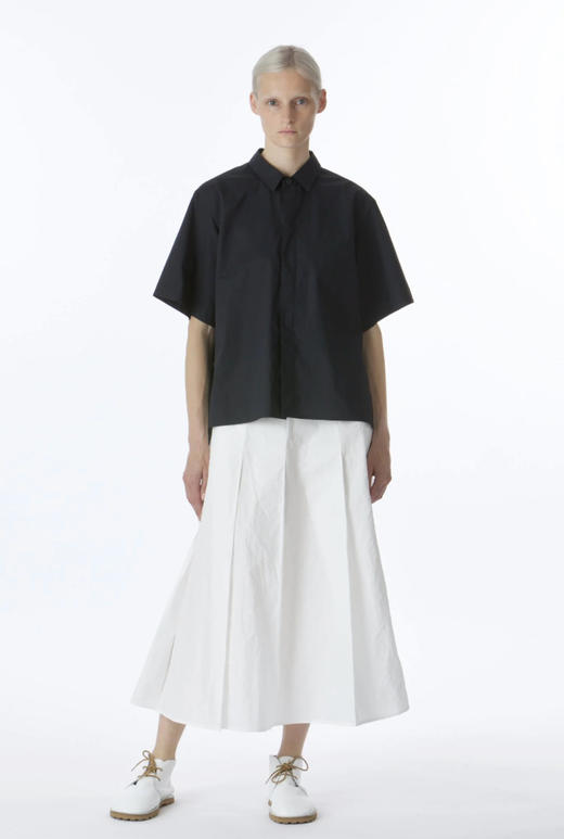 1012-4 紧急‼️清仓 纯圆正 中性气质款 tote 府绸棉 女士宽松五分袖衬衫 商品图1