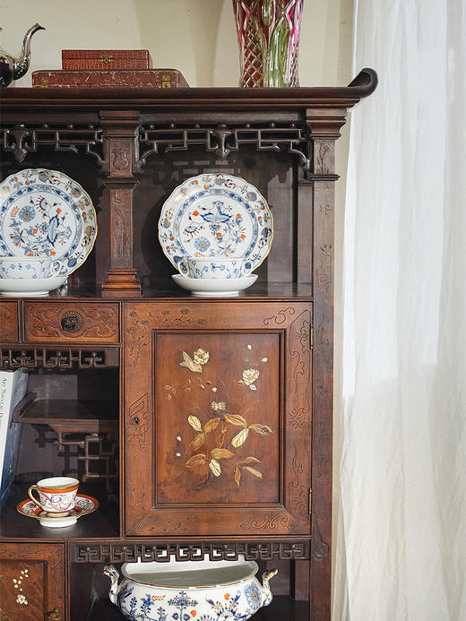 独角鹿西洋古董 1890年代法国出品Viardot东方风格蟠龙造型铜鎏金装饰花鸟镶嵌多宝阁 商品图3