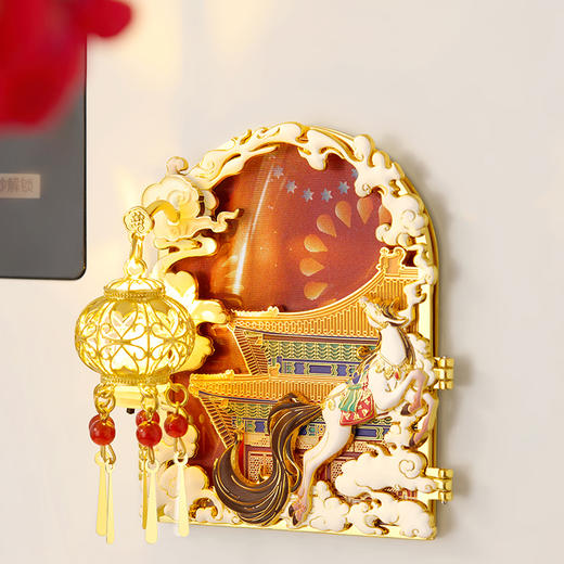 【故宫冰箱贴】灯彩紫禁城三折叠光栅发光冰箱贴宫灯博物馆文创伴手礼 商品图3