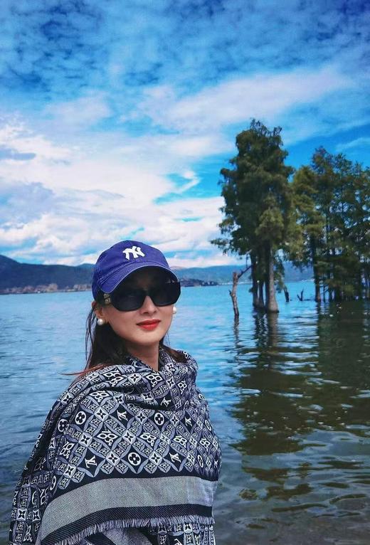 海外邮寄意大利订单LV桑蚕丝混纺围巾披肩 商品图5