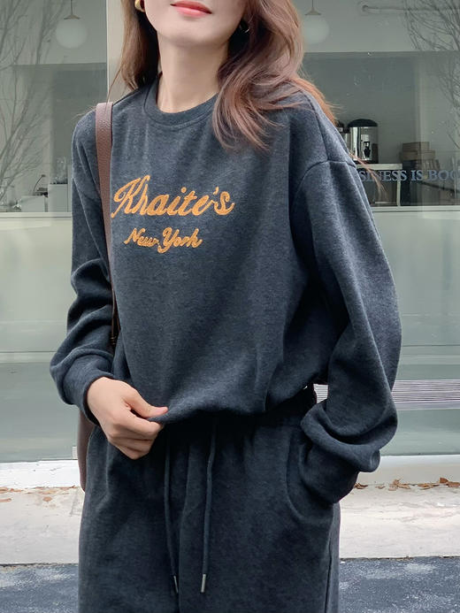 【百图lulu定制】【纽约慢行套装】【一套269元】赠披肩 软糯 下摆抽绳 短款上衣 弹力腰围 双口袋休闲裤 套装 商品图10