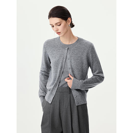 初棉圆领长袖可机洗羊毛小开衫366635028 | 混纺面料、触感柔软亲肤、穿着舒适、版型合身设计、通勤休闲百搭 商品图1