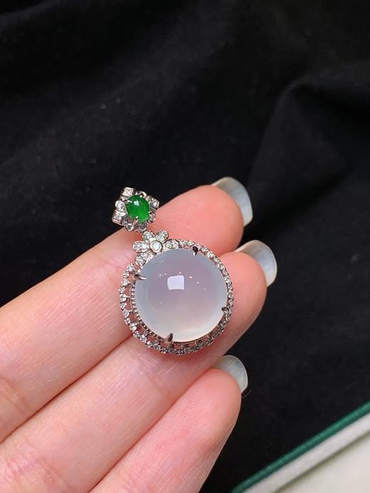 蛋面翡翠吊坠 商品图1