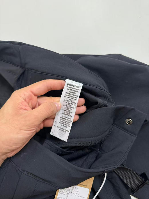 原单正品 Patagonia Terravia Peak 徒步长裤，以极致轻量与环保匠心，重塑户外移动体验！S-XXL 商品图10