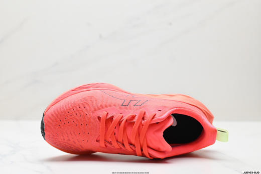 亚瑟士Asics NOVABLAST 4 LE轻量休闲运动跑步鞋1012B818-400男女鞋 商品图1