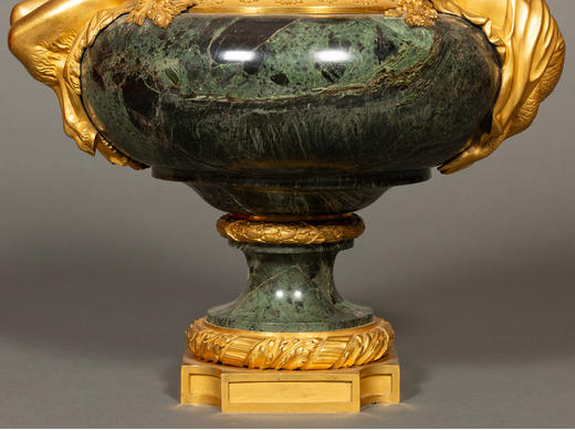 独角鹿西洋古董 19世纪末法国出品新古典主义风格铜鎏金镶嵌绿色大理石石瓮摆件 商品图4