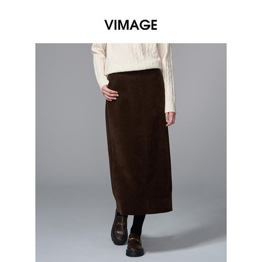 VIMAGE纬漫纪灯芯绒复古百搭直筒长款开叉半身裙女2025秋季新款V2406114 商品图3