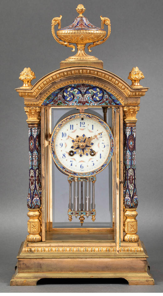 独角鹿西洋古董 19世纪末法国出品新古典主义风格铜鎏金精雕镶嵌錾胎珐琅座钟烛台三件套 商品图1