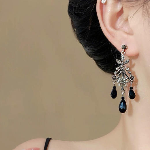 宫廷风黑色水晶吊坠耳饰银针耳环-纪念日百货门店同款166693425 商品图2
