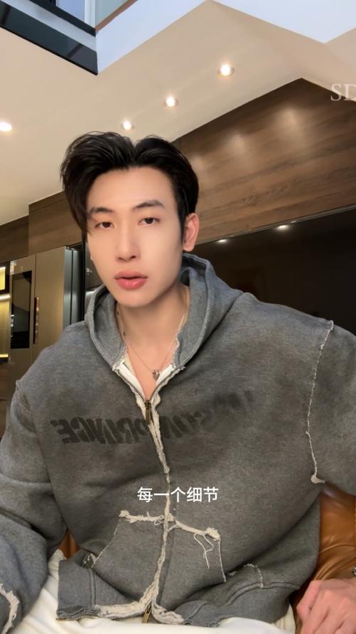 Y002SDSA秋冬新款痞帅男装美式渐变字母印花磨边拉链连帽卫衣百搭宽松 商品图0